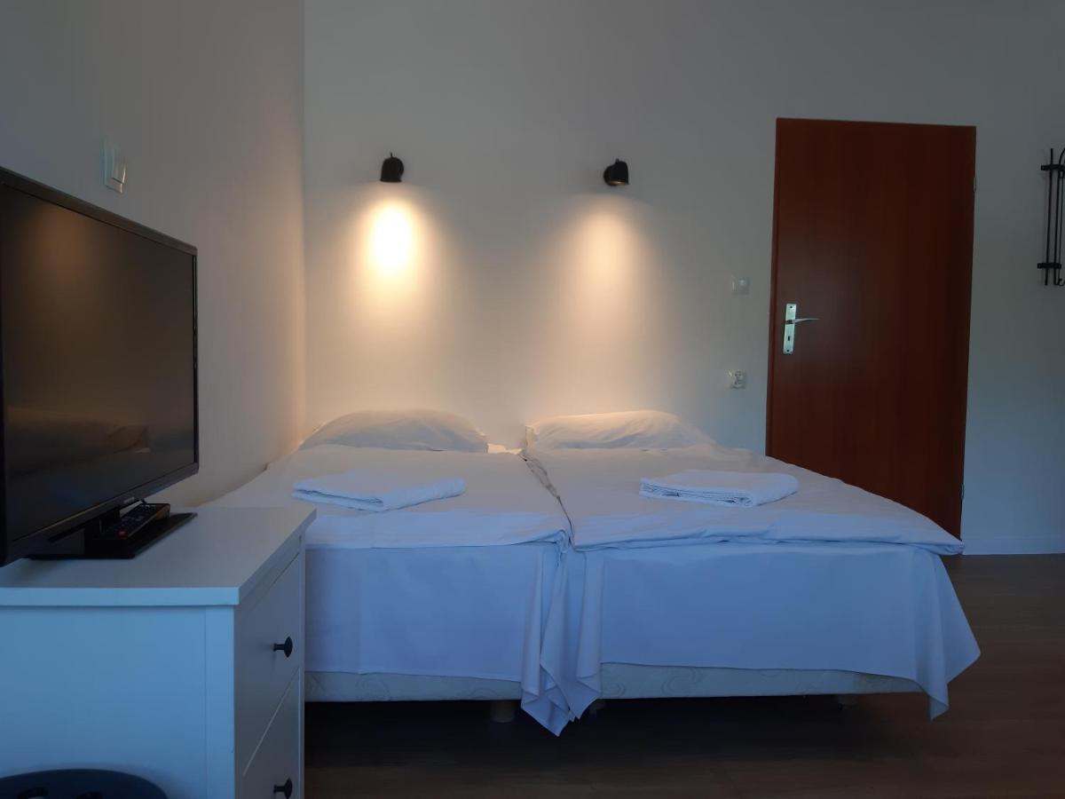 Hotel Owr Przystan Międzybrodzie Bialskie Exteriér fotografie